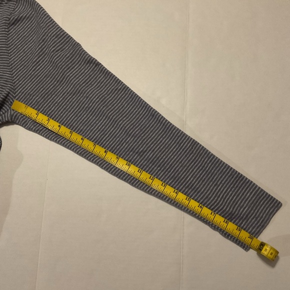 Johnnie O Hangin’ Out Men’s Pullover Gray Striped Quarter Zip - Picture 5 of 11